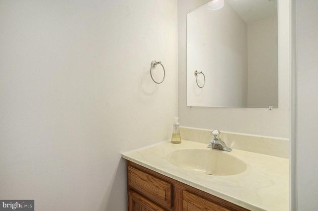 2580 ALLISON DR, Pottstown, PA 19464