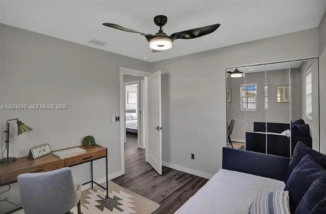 302 NW 9th Street, Hallandale Beach, FL 33009