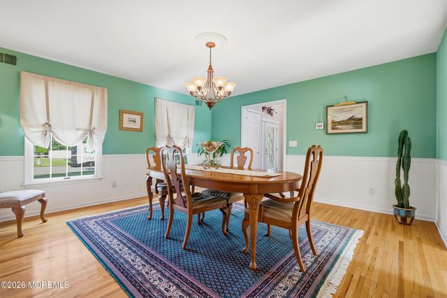 2110 Orien Road, Toms River, NJ 08755