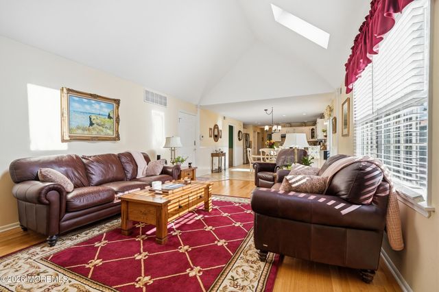2110 Orien Road, Toms River, NJ 08755