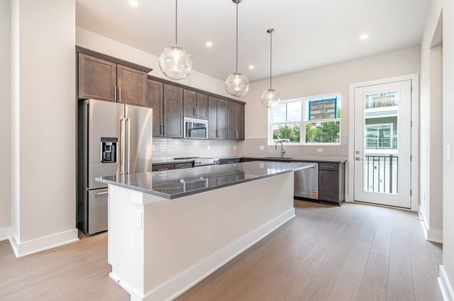 716 41st Ave, N, Nashville, TN 37209