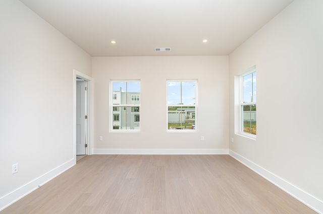 716 41st Ave, N, Nashville, TN 37209