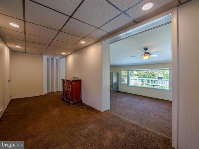 424 HOLMES RD, Morton, PA 19070