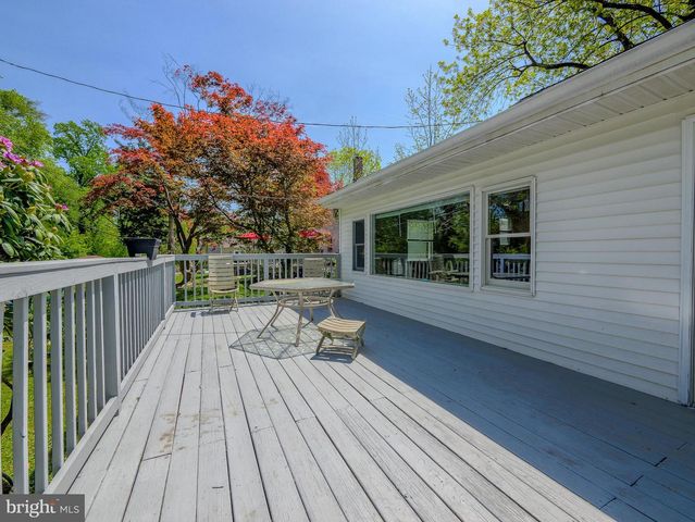 424 HOLMES RD, Morton, PA 19070