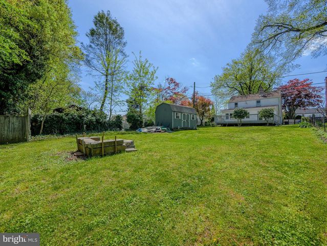 424 HOLMES RD, Morton, PA 19070