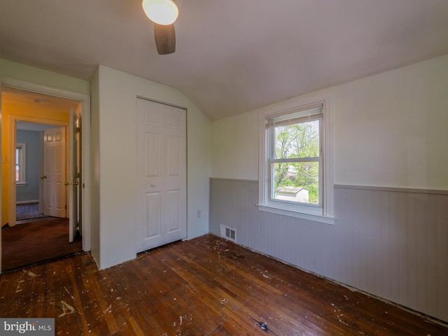 424 HOLMES RD, Morton, PA 19070