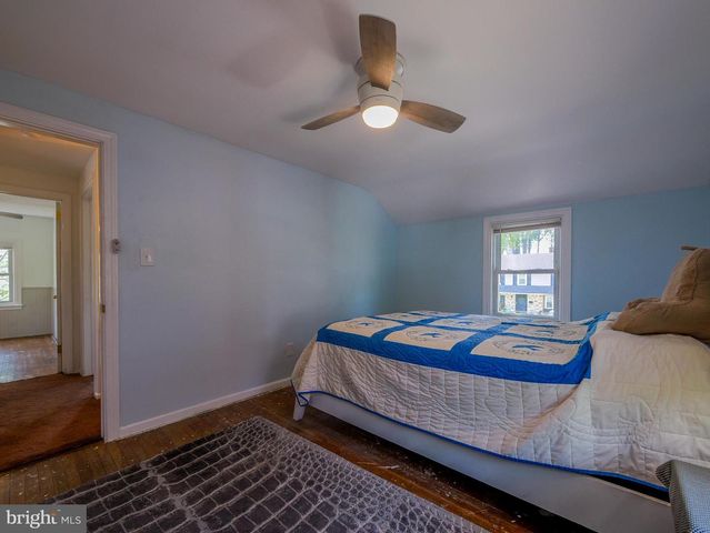 424 HOLMES RD, Morton, PA 19070