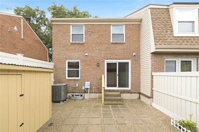 1437 Ticonderoga Court, Beavercreek, OH 45434