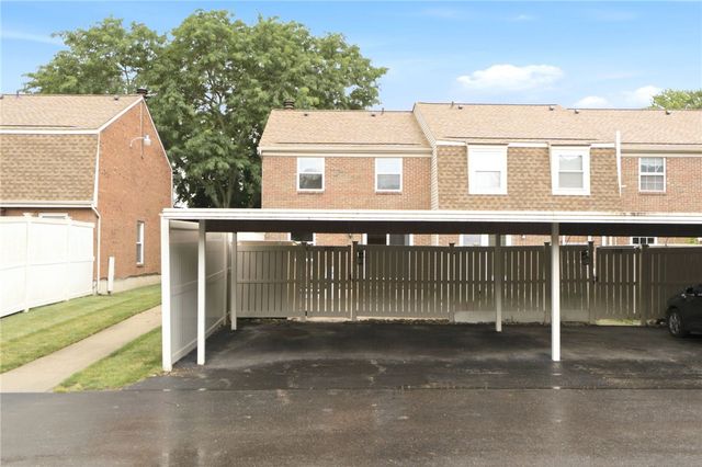1437 Ticonderoga Court, Beavercreek, OH 45434
