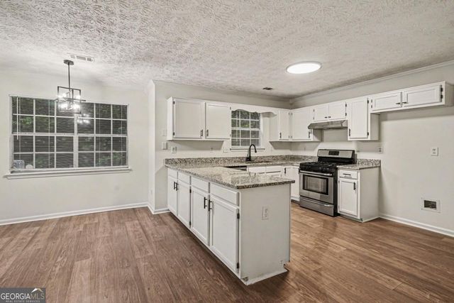 3719 Cameron Hills Place, Ellenwood, GA 30294
