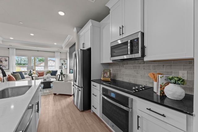 3159 Rolling Brook Drive, Columbia, TN 38401