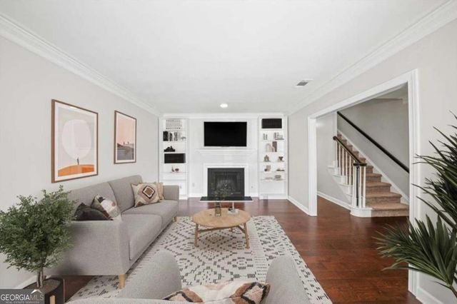 50 Mount Vernon Circle, Atlanta, GA 30338