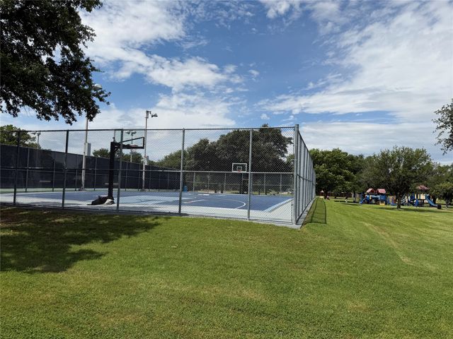 2116 Placid Drive, Carrollton, TX 75007