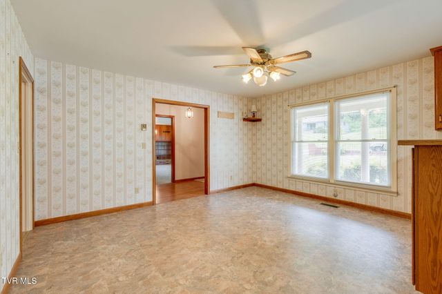 1763 Sylvan Hill Road, Elizabethton, TN 37643