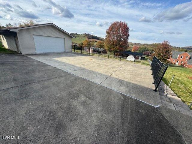 1763 Sylvan Hill Road, Elizabethton, TN 37643