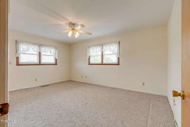 1763 Sylvan Hill Road, Elizabethton, TN 37643