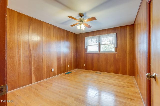 1763 Sylvan Hill Road, Elizabethton, TN 37643