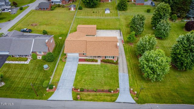 1763 Sylvan Hill Road, Elizabethton, TN 37643