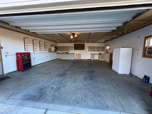 1763 Sylvan Hill Road, Elizabethton, TN 37643