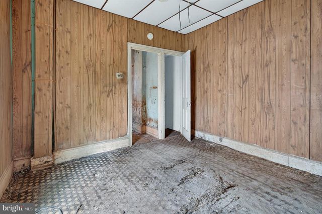 2911 W SUSQUEHANNA AVE, Philadelphia, PA 19121