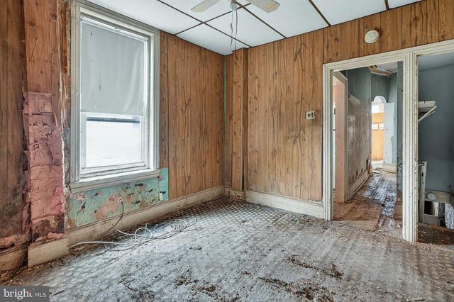 2911 W SUSQUEHANNA AVE, Philadelphia, PA 19121