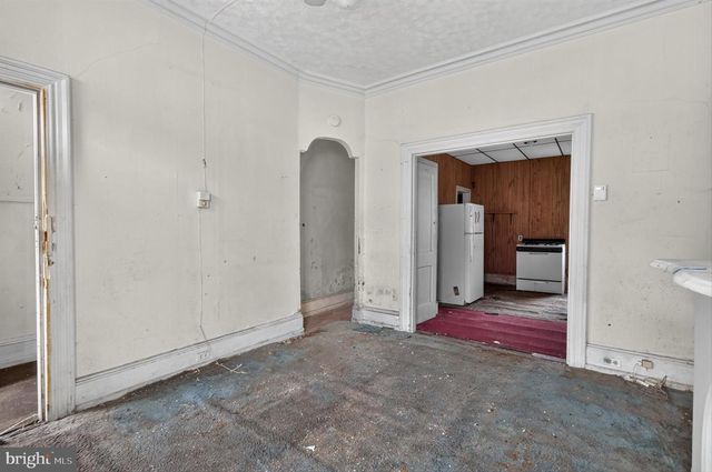 2911 W SUSQUEHANNA AVE, Philadelphia, PA 19121