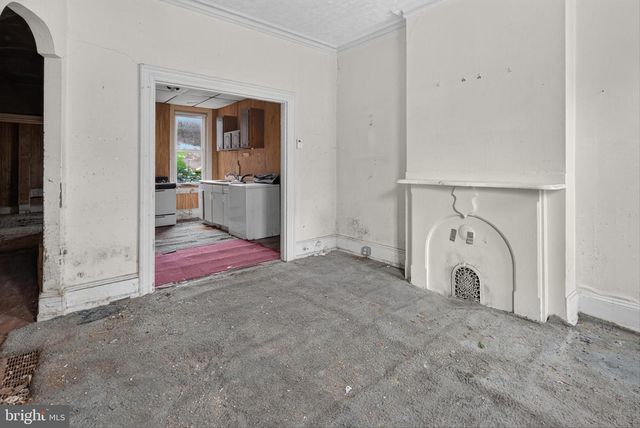 2911 W SUSQUEHANNA AVE, Philadelphia, PA 19121