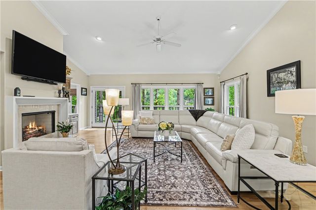107 Lindos Drive, Seneca, SC 29672