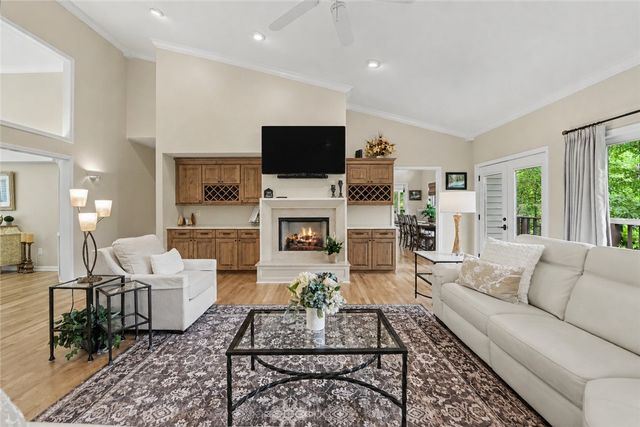 107 Lindos Drive, Seneca, SC 29672
