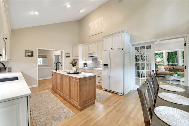 107 Lindos Drive, Seneca, SC 29672