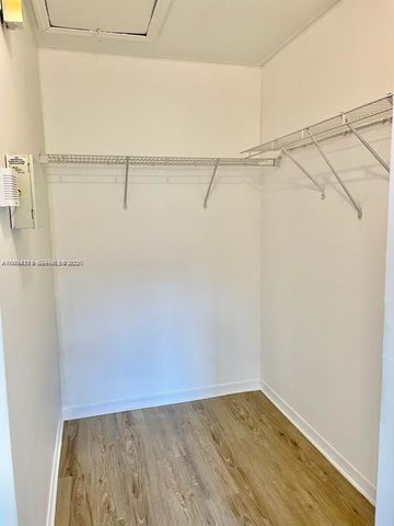 975 NE 33rd Terrace 203, Homestead, FL 33033