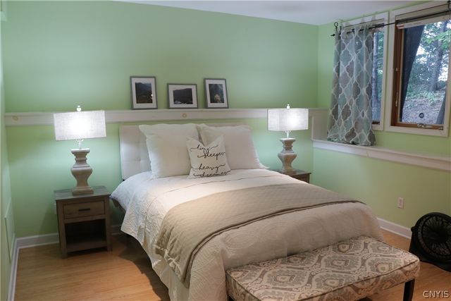 40 Nursery Lane, Syracuse, NY 13210
