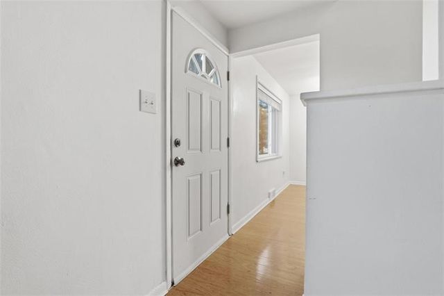 5843 Wilson Dr, Bethel Park, PA 15102