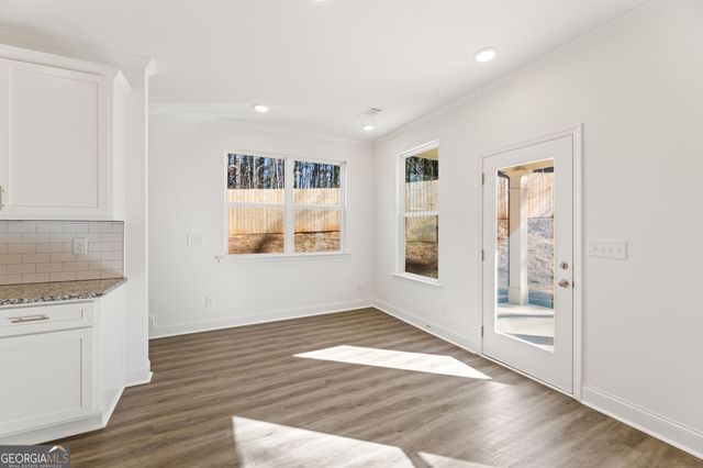 5611 Chickory Drive, Flowery Branch, GA 30542