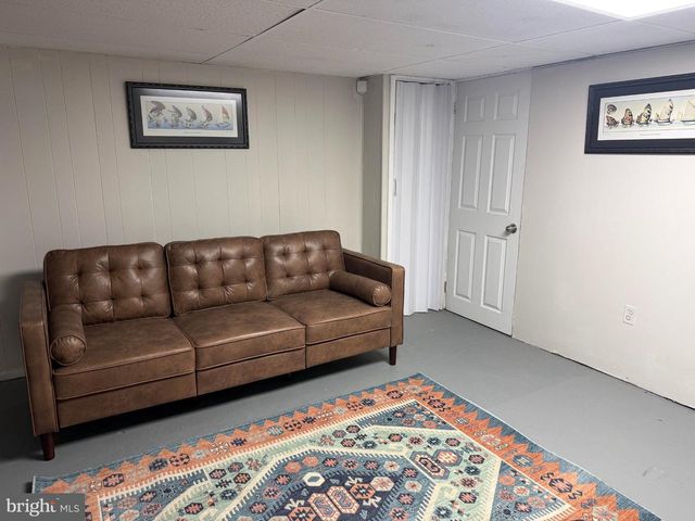 408 GWYNN AVE, Baltimore, MD 21229