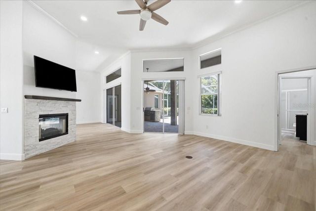 6121 CHENE COURT, Lutz, FL 33558