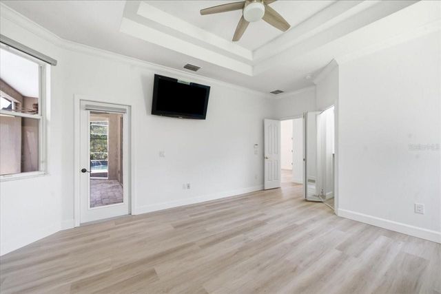 6121 CHENE COURT, Lutz, FL 33558