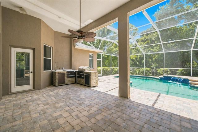 6121 CHENE COURT, Lutz, FL 33558