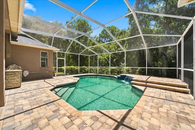 6121 CHENE COURT, Lutz, FL 33558