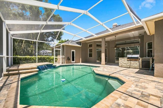 6121 CHENE COURT, Lutz, FL 33558