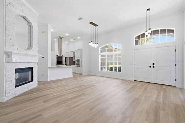 6121 CHENE COURT, Lutz, FL 33558