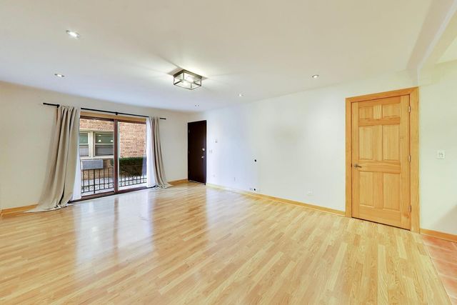 6261 N Northwest Highway 1D, Chicago, IL 60631