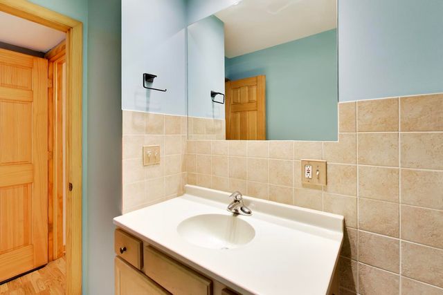 6261 N Northwest Highway 1D, Chicago, IL 60631