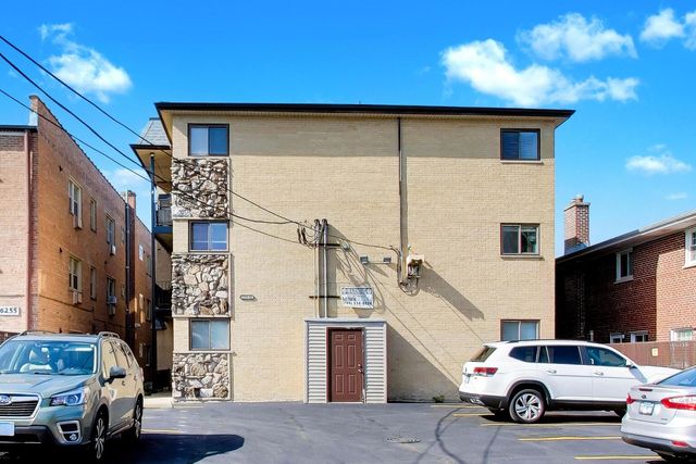 6261 N Northwest Highway 1D, Chicago, IL 60631
