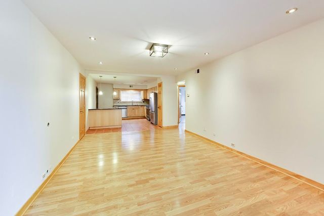 6261 N Northwest Highway 1D, Chicago, IL 60631
