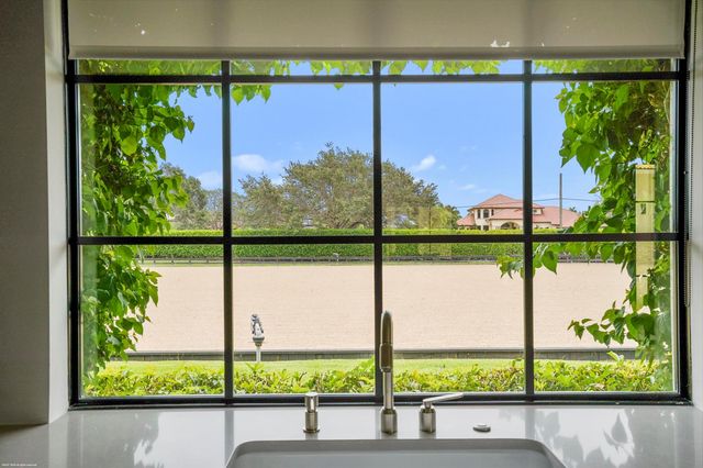 15590 SEA MIST Lane, Wellington, FL 33414