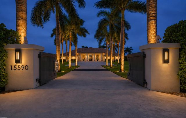 15590 SEA MIST Lane, Wellington, FL 33414