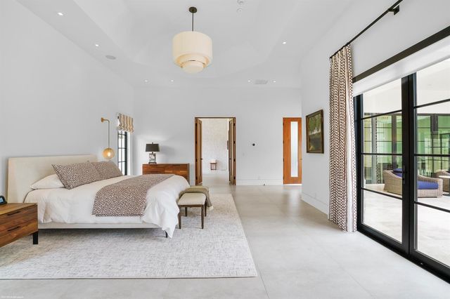 15590 SEA MIST Lane, Wellington, FL 33414