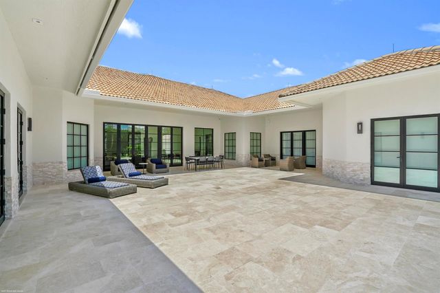 15590 SEA MIST Lane, Wellington, FL 33414