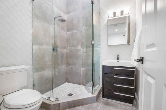 15590 SEA MIST Lane, Wellington, FL 33414